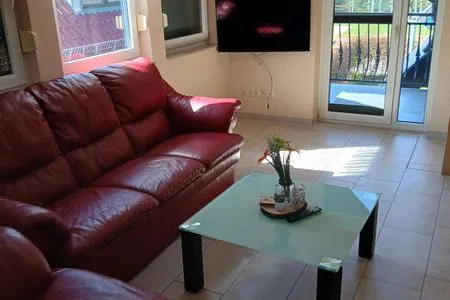  Ferienhaus direkt an See & Strand