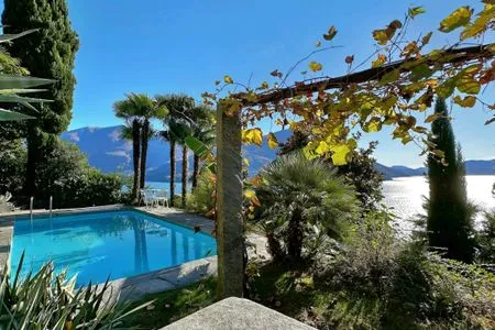Pool view Villa Chiara