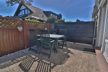 Terrasse Bi'd Achterdör
