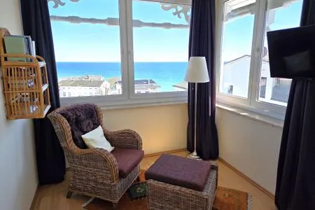 Schlafzimmer Villa Seeblick App. 408 mit herrlichem Meerblick in Sassnitz auf Rügen