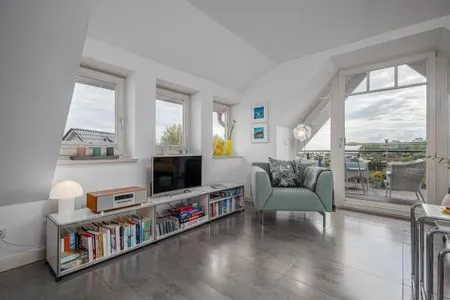 Sideboard mit TV Mühlenstrasse 23 - Wohnung Oberdeck