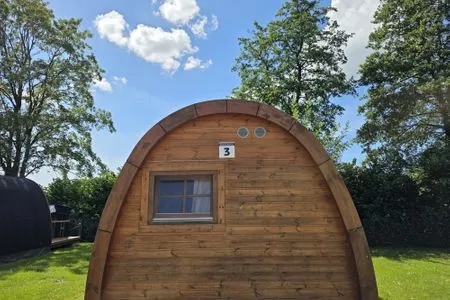  03 Premium Camping Pod "Nordstrandischmoor"