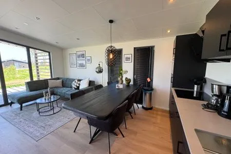  EuroParcs Enkhuizer Strand Chalet Havenlicht No. 558