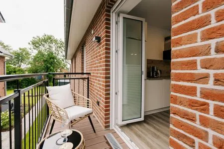 Balkon de Diek - Suite 4 | Seitliche Deichlage