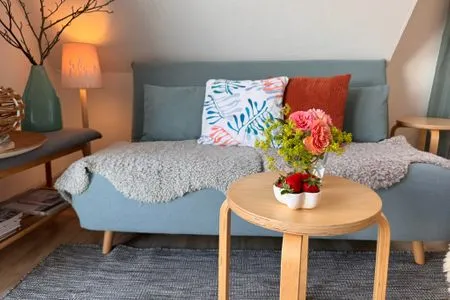 Wohnbereich mit Schlafcouch Nordlicht