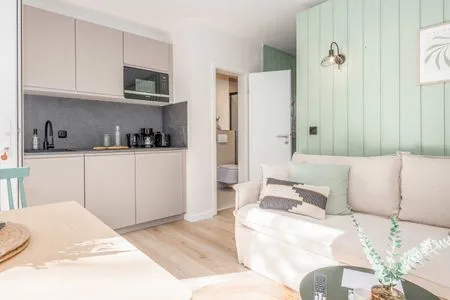 Küche / Küchenzeile Green Village Ferienwohnung Igelnest