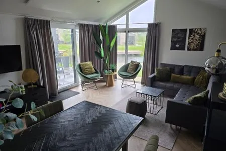  EuroParcs De IJssel Eilanden Chalet Liama mit Steg & Zaun IJE553