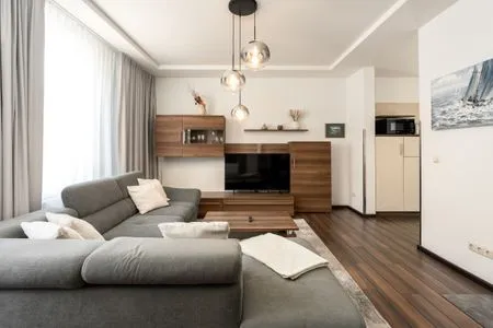 Ferienwohnung Kleines Meer Wohnzimmer mit Blick zum TV  Kleines Meer