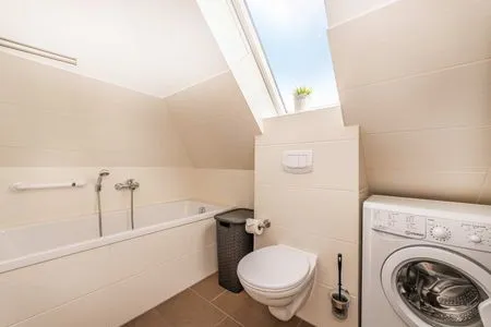 Badezimmer Villa Sanke App. Sonnenschein nur 200 Meter zum Strand mit Balkon