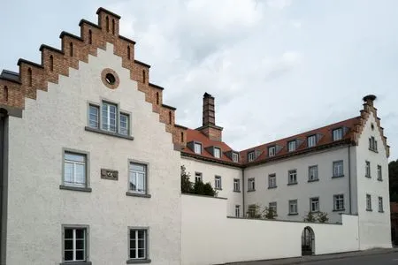 Hauptansicht Schloss Espasingen Ludwig-von-Freyberg-Suite