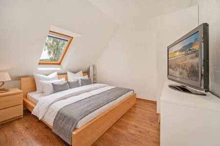 Hauptansicht Ferienwohnung Am Bahnhof mit 2 Bädern und nur 700 m zum Strand
