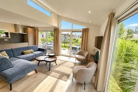  EuroParcs De Kraaijenbergse Plassen Chalet Time Out Nr. 346