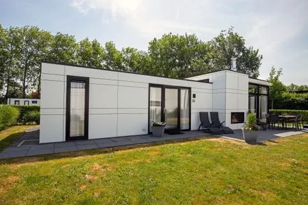 Breskens Chalet Albatross mit Zaun Nr. B124 Breskens / Zeeland - 
