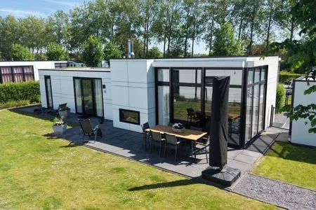 Breskens Chalet Albatross mit Zaun Nr. B124 Breskens / Zeeland - 