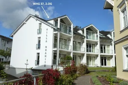 Hauptansicht Villa Granitz 37