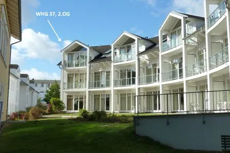 Hauptansicht Villa Granitz 37