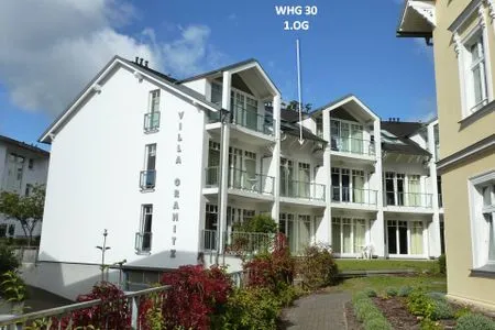 Hauptansicht Villa Granitz 30