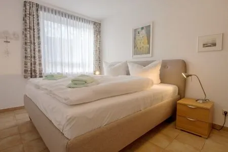 Schlafzimmer mit Doppelbett Residenz am Strand Ostseeglück - Wohnung 1-13