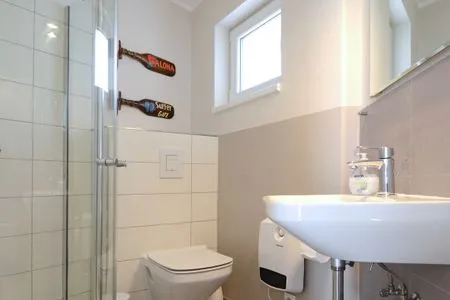 Badezimmer Typ C1 Mini Lodge - Mana Point 1
