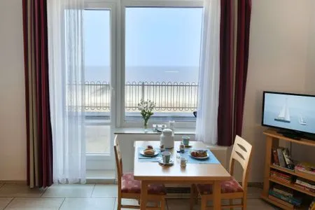 Essbereich mit Blick aufs Meer Villa Alexandra Ferienwohnung 15