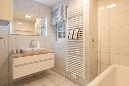 Badezimmer LH Dwarslöper, App.1