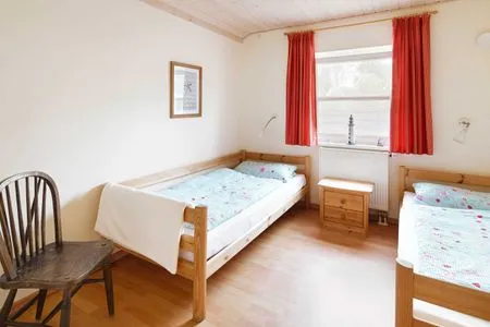 Schlafzimmer (BIR16) Ferienhaus Villa Bullerbü