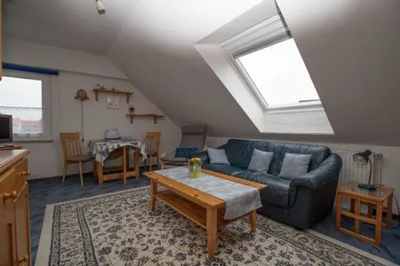 Wohnzimmer (HER14b) Ferienwohnung "Hartig 2"