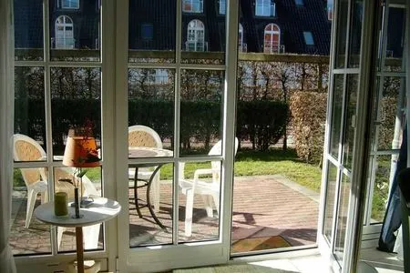 Terrasse (OST1) Ferienwohnung "Lörper 1"