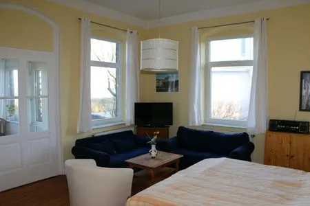 Wohnzimmer (STR81a)  Ferienwohnungen "Steinmetz 1"