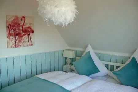 Schlafzimmer (WIK 7b)  Ferienwohnung "Topp 2"