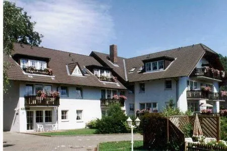 Hauptansicht (TRA7e) Ferienwohnung "Windrose App. 13"