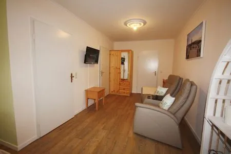 Wohnzimmer Am Oland 13 hinten