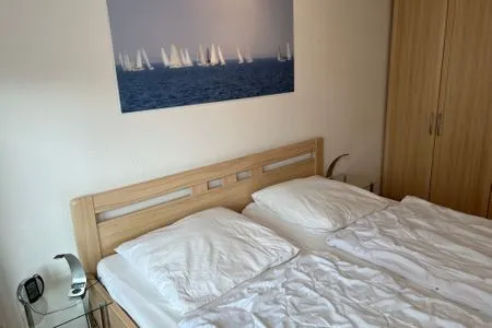 Schlafzimmer (STR120b) Ferienwohnung "Ostsee-Residenz -App.11" F****