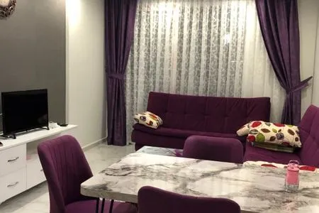  NEU Luxus Apartment mit Balkon