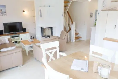 Wohnzimmer in der Ferienwohnung Seepferdchen in Süddorf auf Amrum Heidehüs Friesenhaushälfte *Seepferdchen*