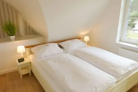  Heidehüs Friesenhaushälfte *Seestern*