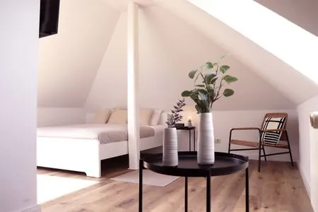 Ansicht Appartement Dachgeschoss Ferienunterkunft ohne Küche in Strandnähe - Ideal für Kurztrips