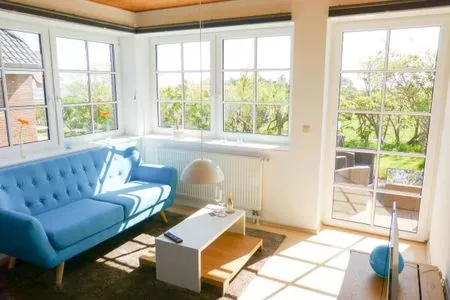 Balues Sofa in der Ferienwohnung At Nuurdlacht in Nebel auf Amrum Haus Nordlicht Ferienwohnung *At Nuurdlacht*