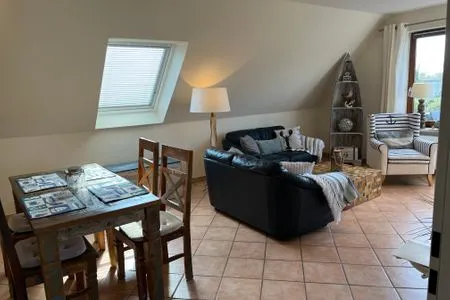 Wohnzimmer (STOE12a) Ferienwohnung "Sonnenaufgang"