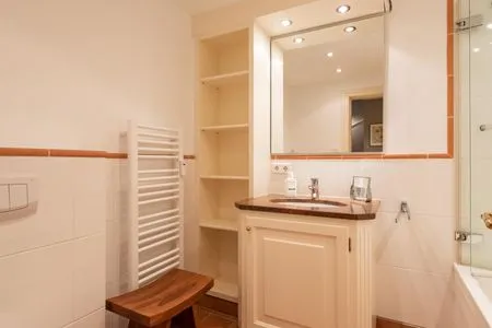Badezimmer LH Biberburg, App. 3
