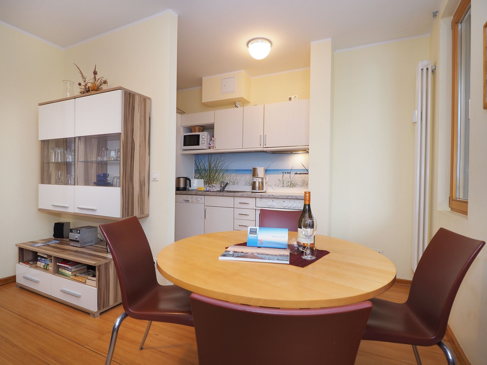 Kaiservillen Heringsdorf Ferienwohnung mit 1 Schlafzimmer und Balkon (D231) Insel Usedom - Küche / Küchenzeile