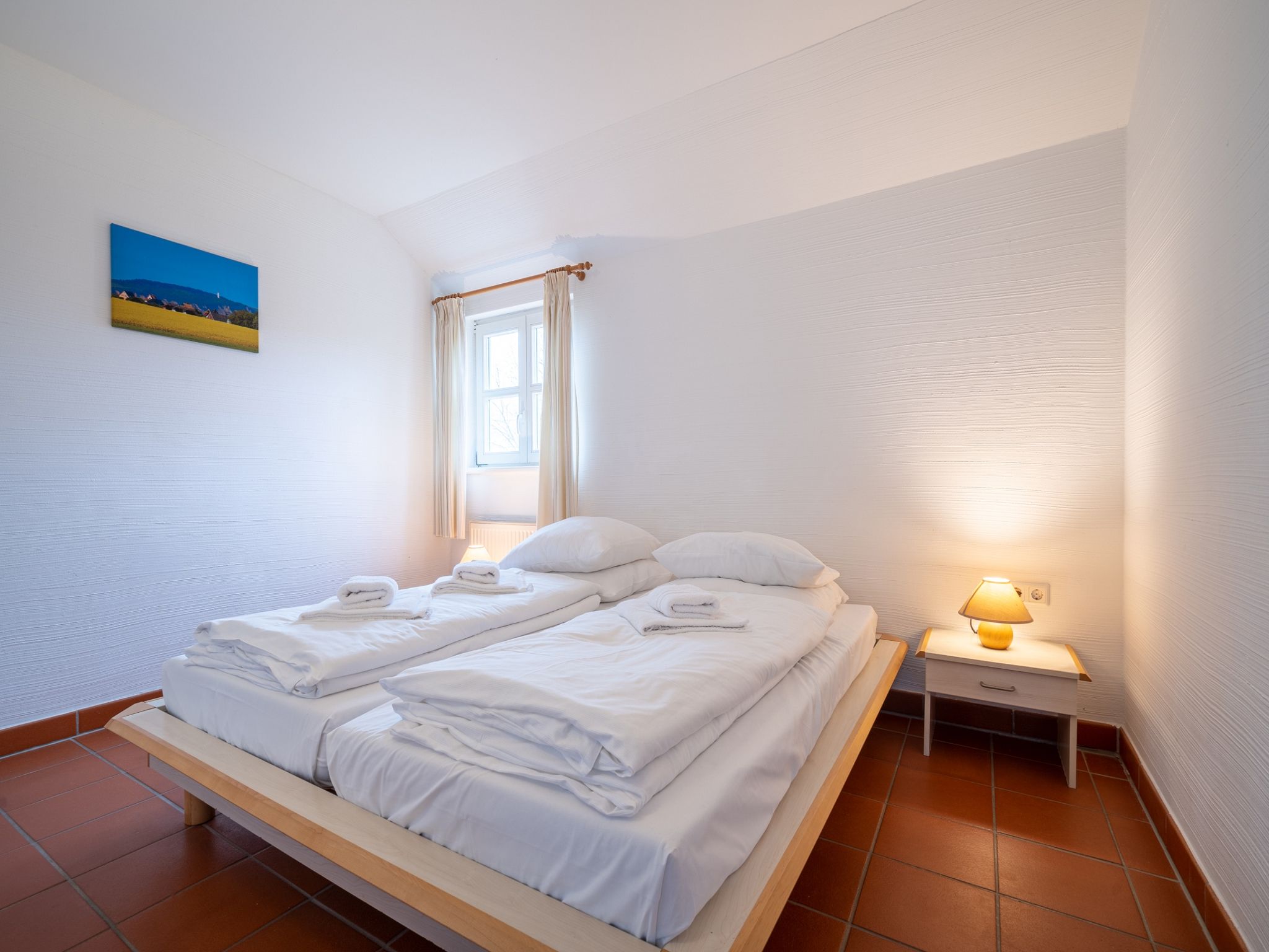 Feriendorf Rugana Budget Ferienwohnung mit 2 Schlafzimmern und Terrasse (A26) Insel Rügen - Schlafzimmer