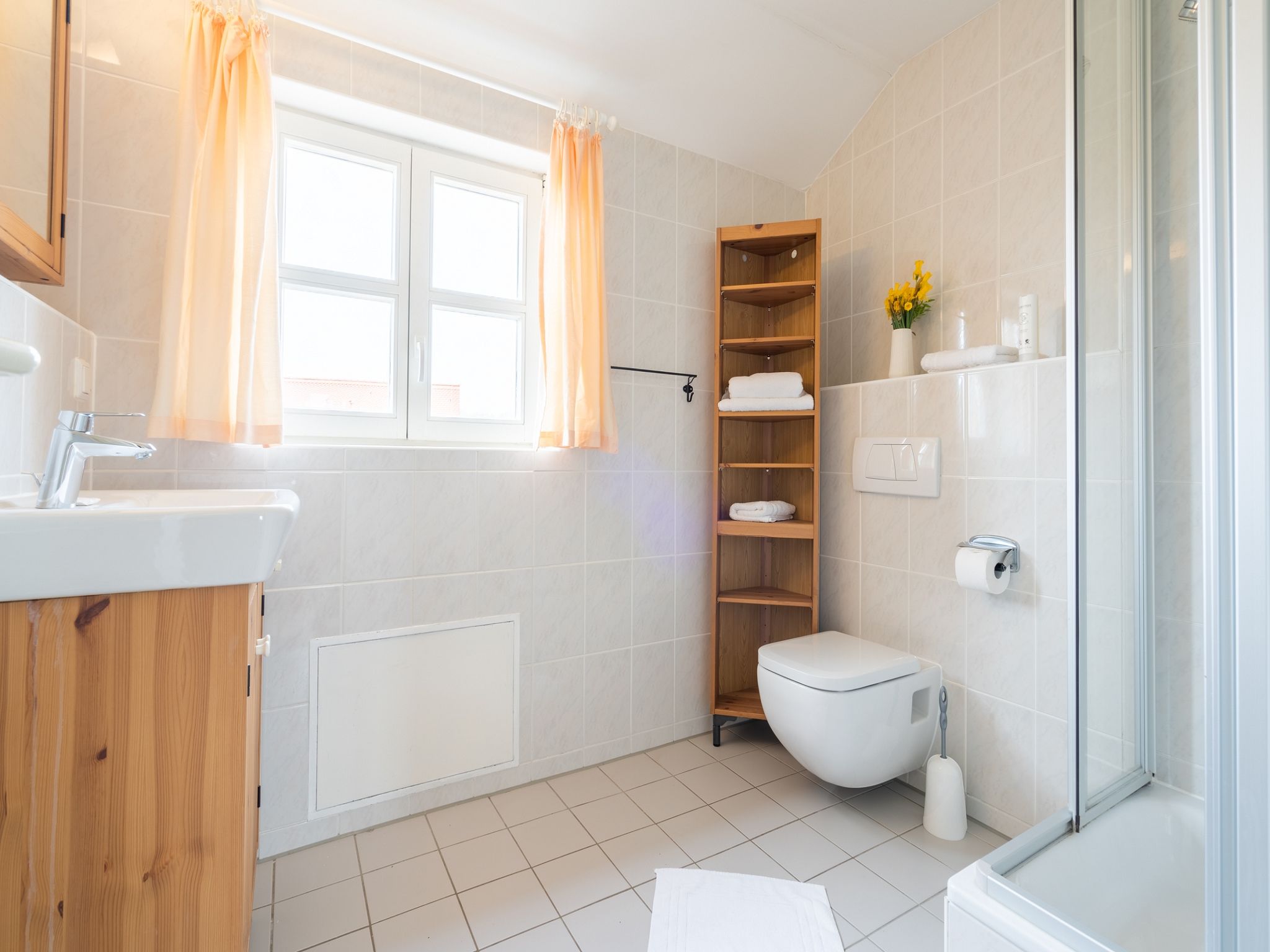 Feriendorf Rugana Klassik Ferienwohnung mit 1 Schlafzimmer (D26) Insel Rügen - Badezimmer