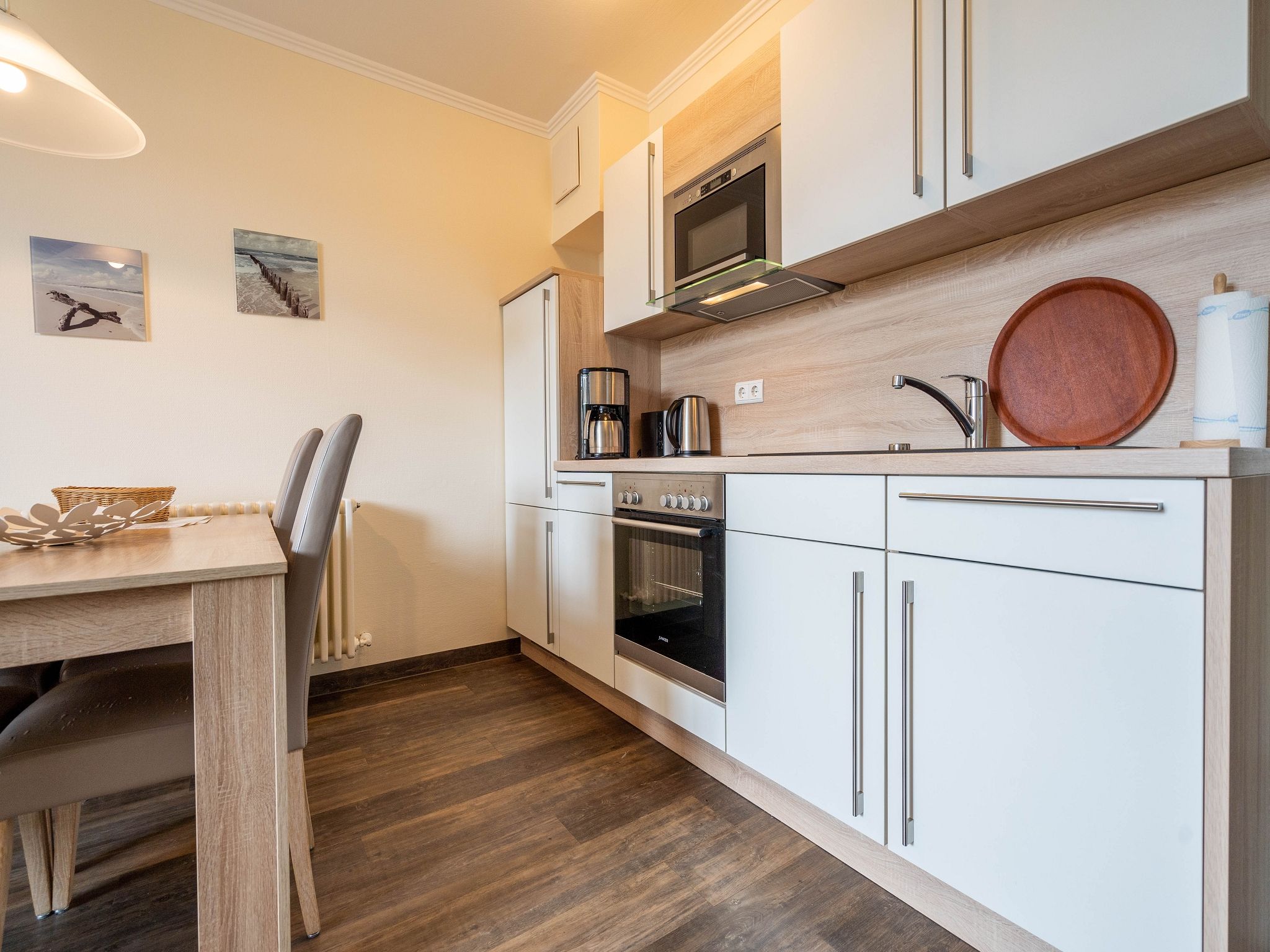 Dünenpark Binz Komfortplus Ferienwohnung mit 1 Schlafzimmer und Balkon im Dachgeschoss (113) Insel Rügen - Küche / Küchenzeile