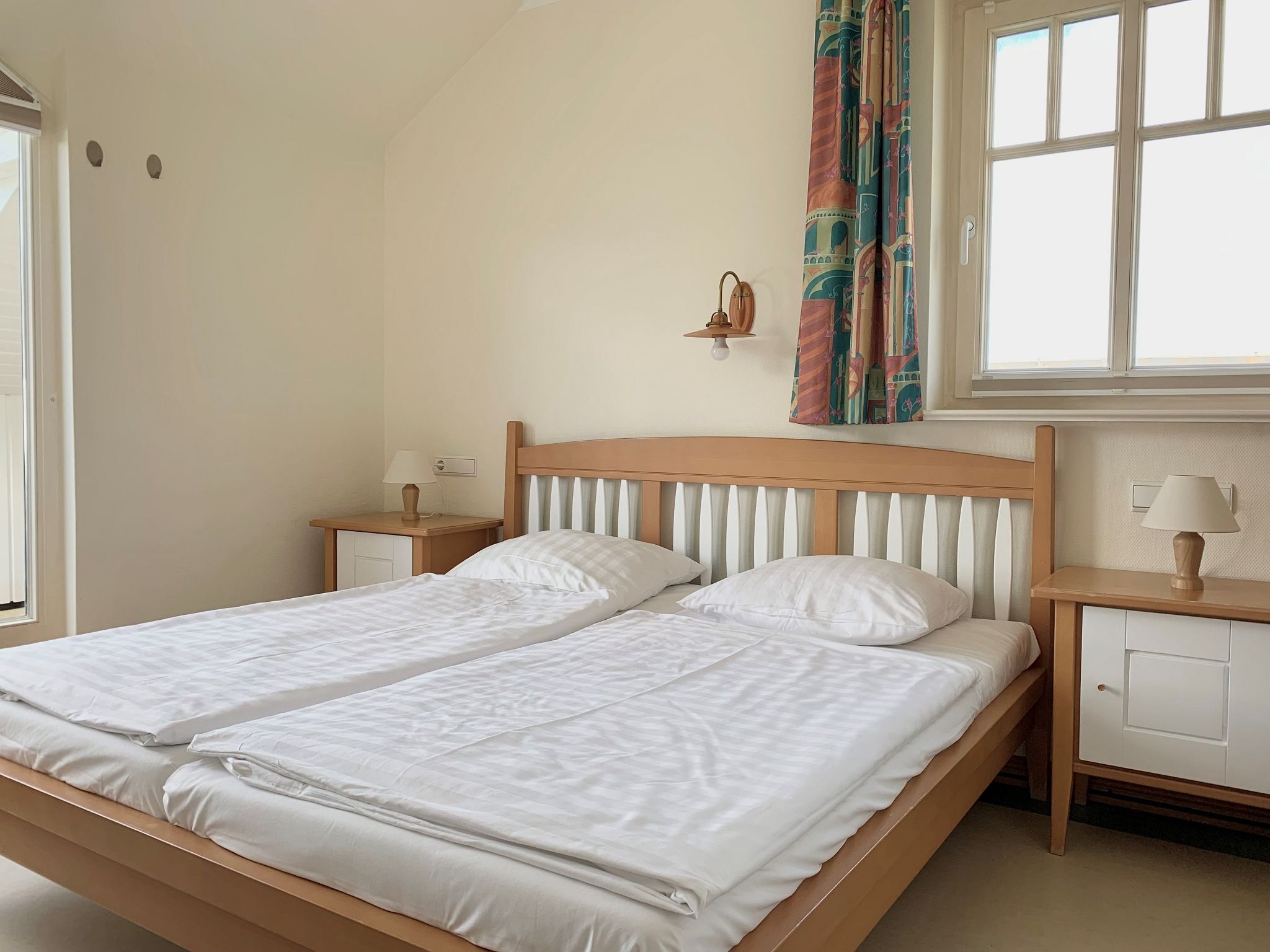 Dünenpark Binz Komfort Ferienwohnung mit 2 Schlafzimmern und Balkon im Dachgeschoss (069) Insel Rügen - Schlafzimmer