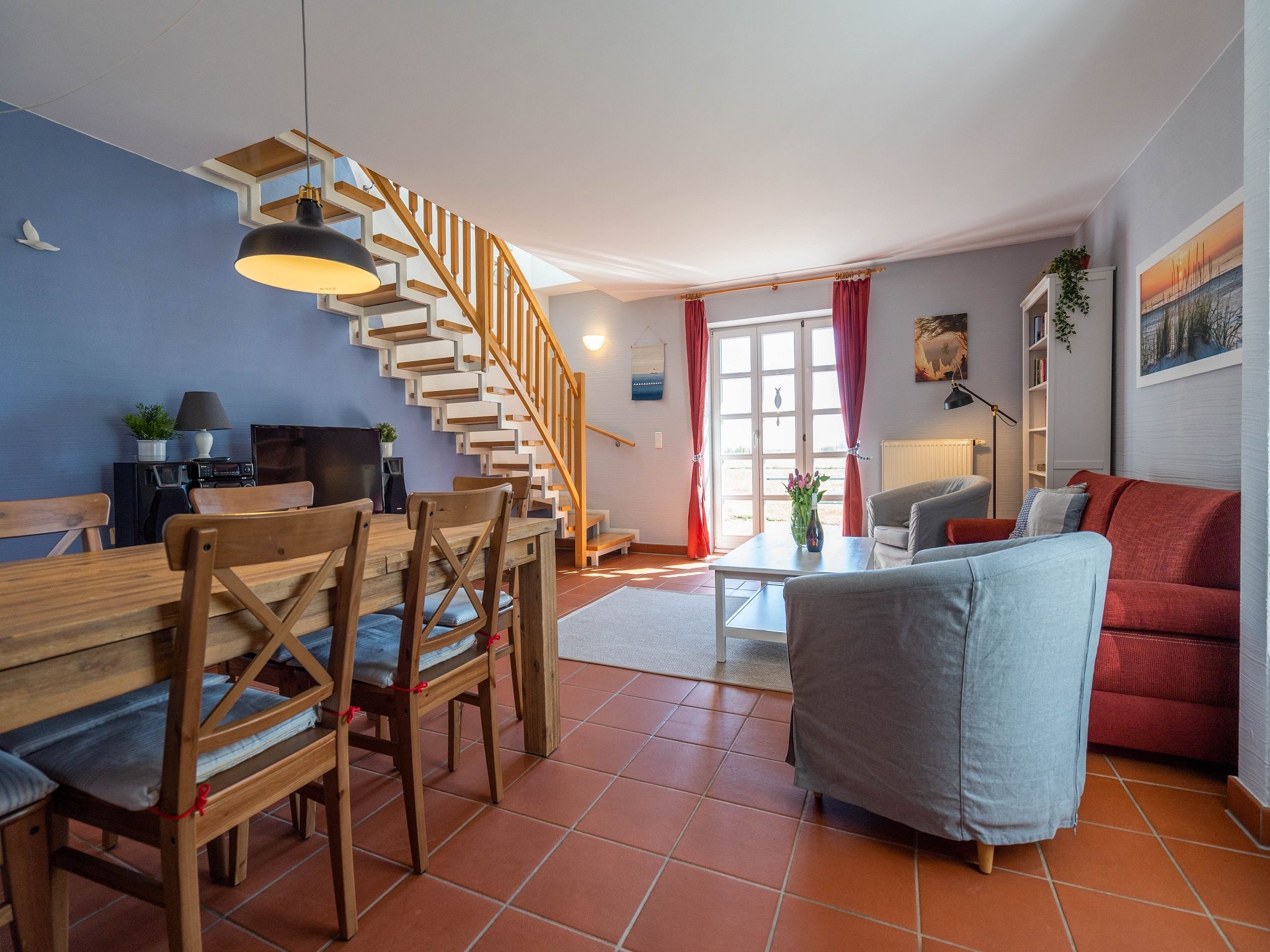 Feriendorf Rugana Komfort Ferienwohnung mit 2 Schlafzimmern und Terrasse (C48) Insel Rügen - Wohnzimmer
