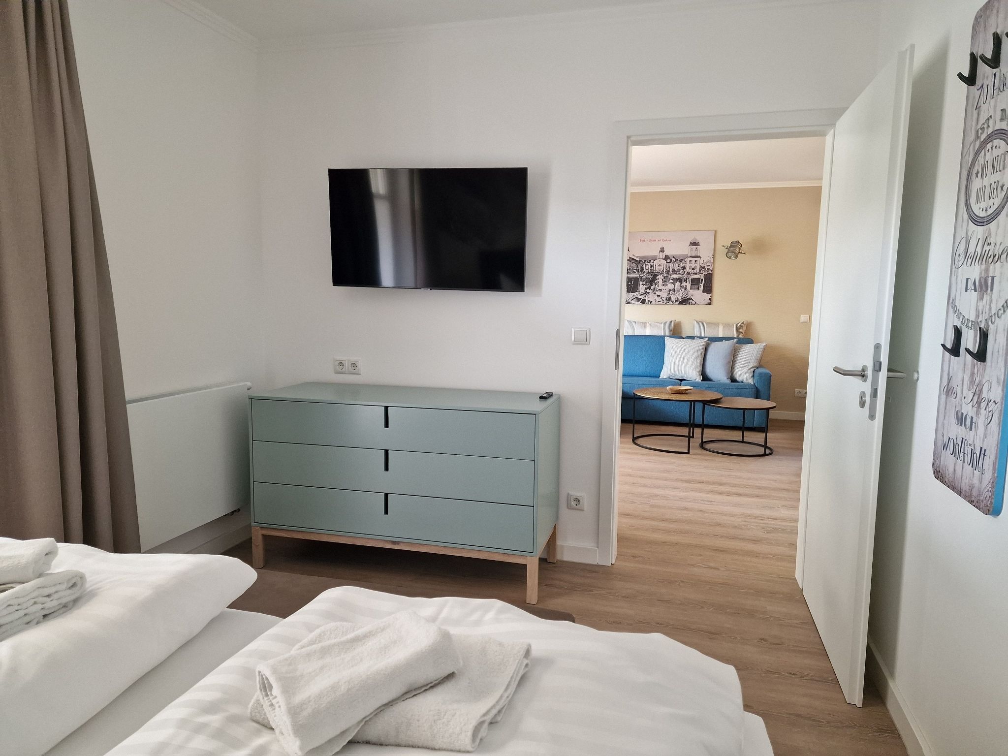 Dünenpark Binz Komfortplus Ferienwohnung mit 1 Schlafzimmer und Terrasse im Erdgeschoss (050) Insel Rügen - Schlafzimmer