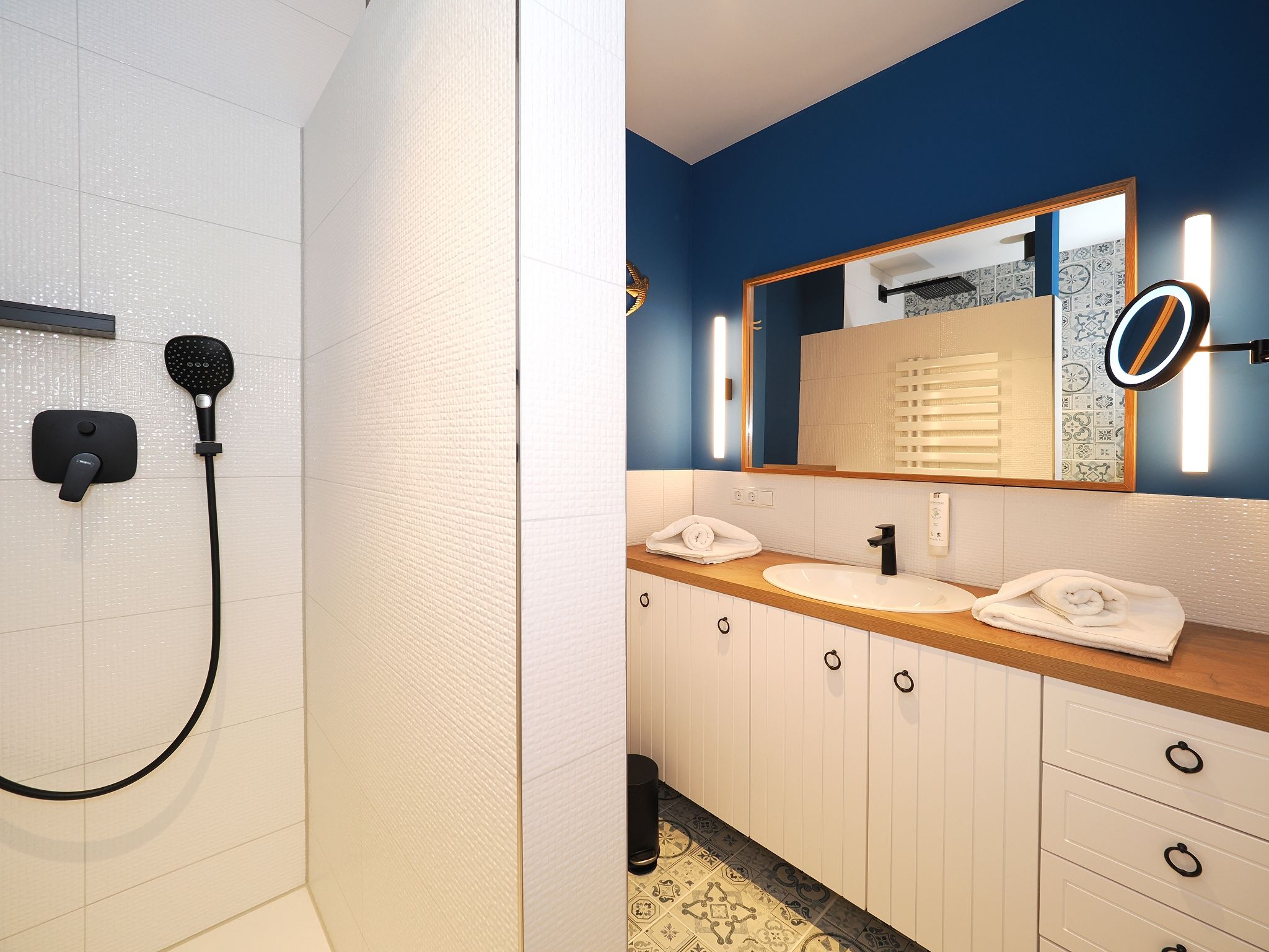 Kaiservillen Heringsdorf 1-Raum-Ferienwohnung mit Balkon zur Seeseite (S10) Insel Usedom - Badezimmer