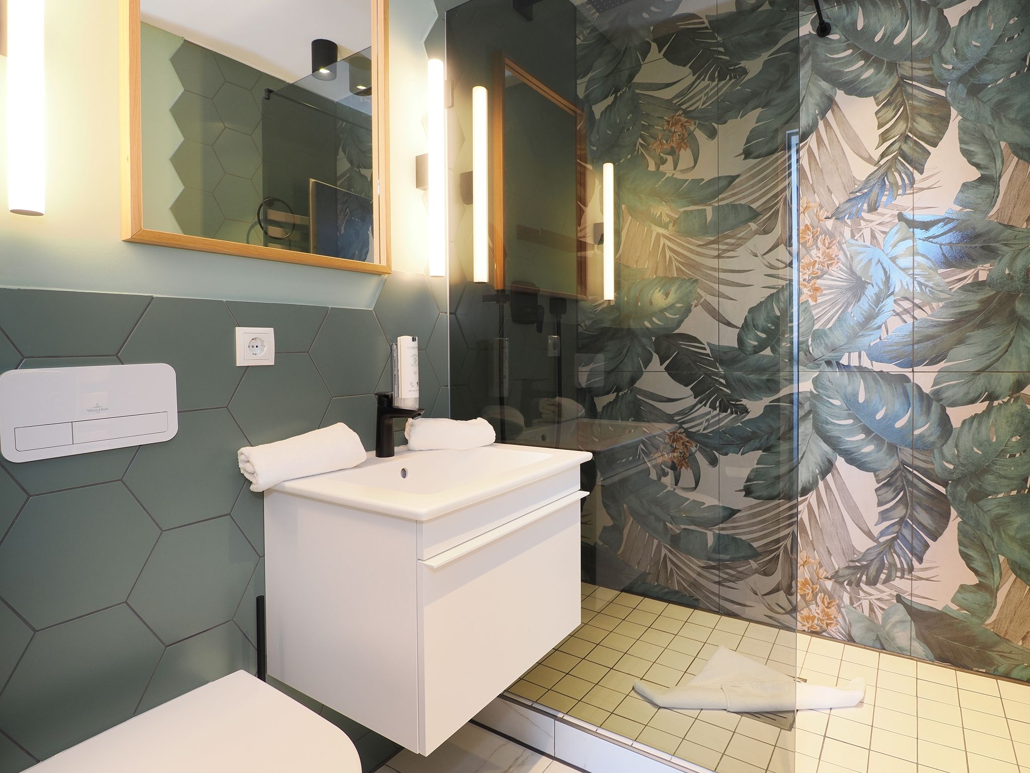 Kaiservillen Heringsdorf Ferienwohnung mit 2 Schlafzimmern und Terrasse (S22) Insel Usedom - Badezimmer