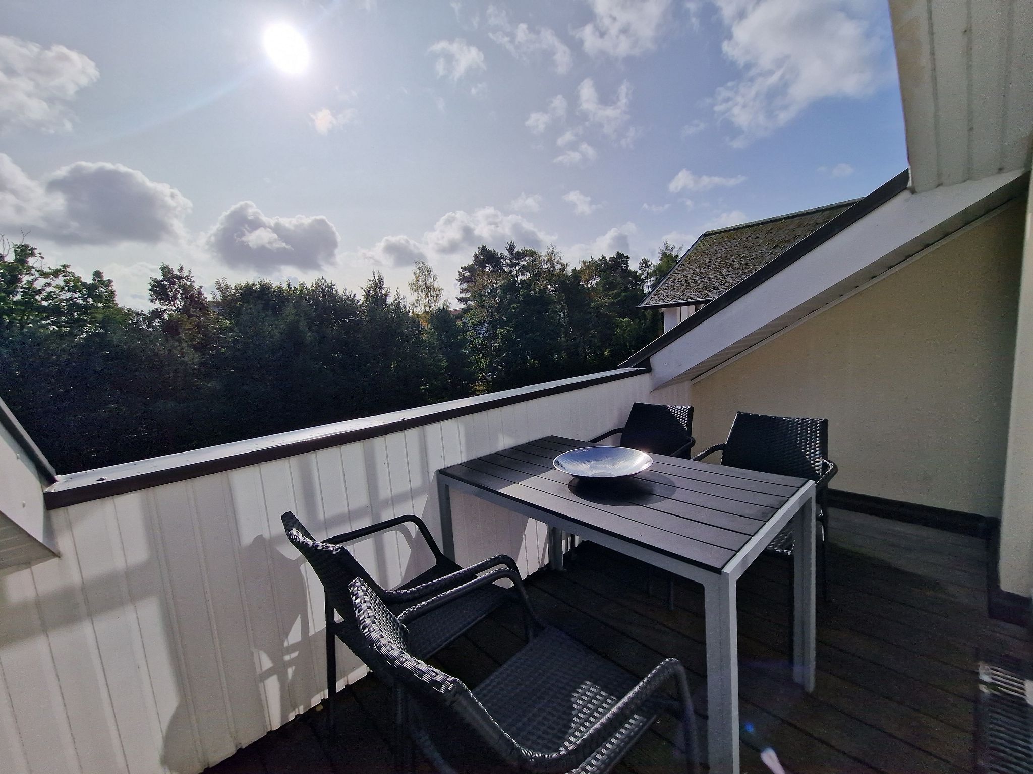 Dünenpark Binz Komfort Ferienwohnung mit 1 Schlafzimmer und Balkon im Dachgeschoss (308) Insel Rügen - Balkon